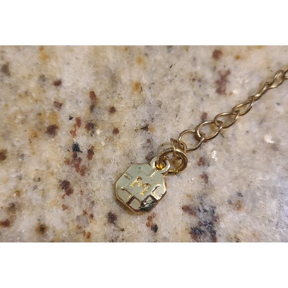 Gold Tone Monet Shell Shrimp Scalloped Necklace & Dangle Earrings Set - Picture 9 of 11